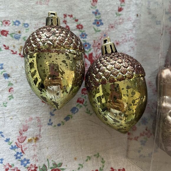 Lot of 41 Fall Ornaments Squirrel Owl Pinecones Acorns Balls Impact Resistant - Picture 7 of 8